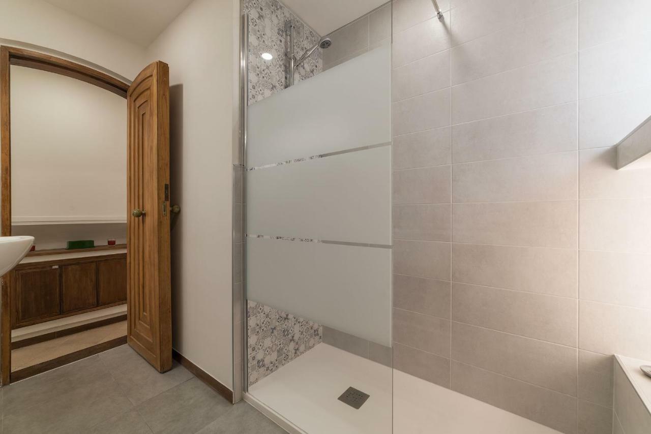 Montecitorio Lovely Apartment โรม ภายนอก รูปภาพ